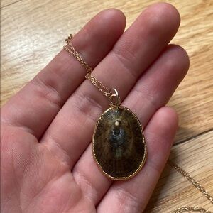 Vintage Gold-plated Brown Shell Pendant Necklace